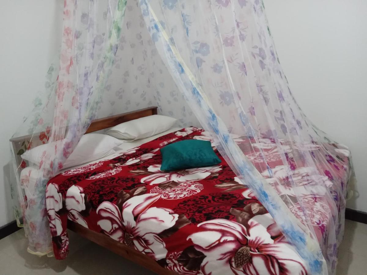 فندق Lavendra Guset House نالاثانيا المظهر الخارجي الصورة