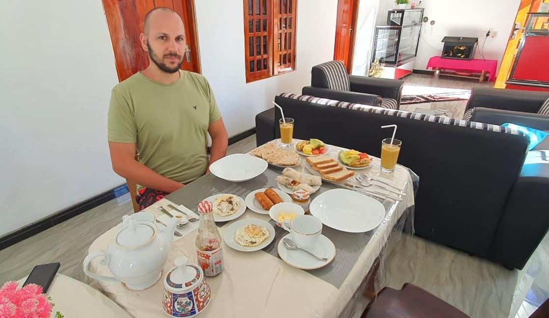 فندق Lavendra Guset House نالاثانيا المظهر الخارجي الصورة